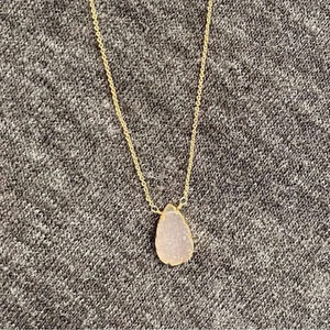 Dainty necklace